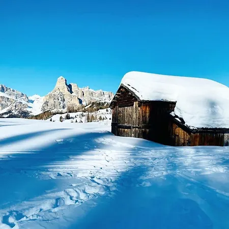 Nei Y Suredl Nevesole Corvara In Badia